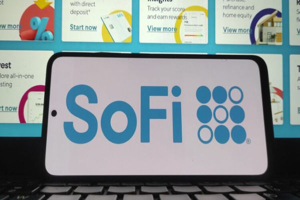 หุ้น SoFi น่าลงทุนไหม? วิเคราะห์โอกาสในตลาดตอนนี้