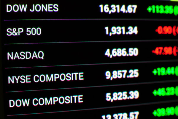 Índice de finalización Dow Jones vs. S&P 500: Diferencias clave