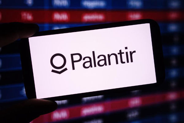 Mengapa Saham Palantir Turun Hari Ini? Wawasan Pasar Terbaru