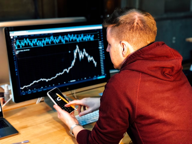 เปิดเคล็ดลับเลือก ETF S&P 500 ตัวเด็ด ๆ ต้องดูอะไรบ้าง