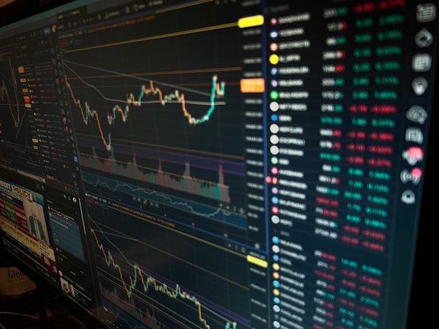 แท่งเทียนกลับตัว คืออะไรในตลาด Forex พร้อมข้อควรระวังการใช้