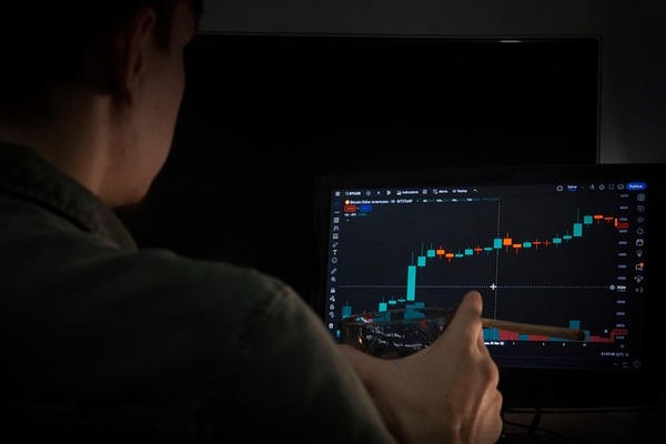 เปิดคู่มือ ATR Indicator คืออะไร พร้อมสอนวิธีใช้และตัวอย่างเทรดของจริง